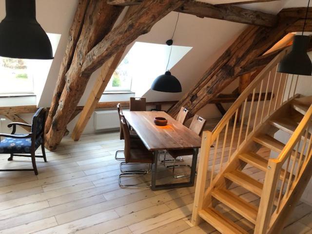 Schloss Lelkendorf Apartment Ulrichshusen Maisonette Fewo Mecklenburger Seenplatte Mit Dachterrasse Naehe Ostsee エクステリア 写真